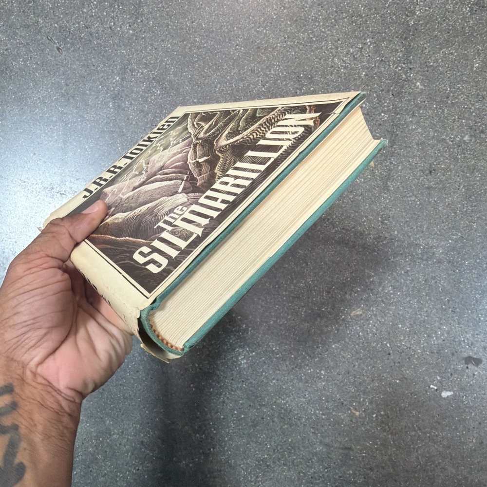 The Silmarillion by J.R.R. Tolkien 1977 First Edition Hardcover W/ Map - Picture 5 of 12
